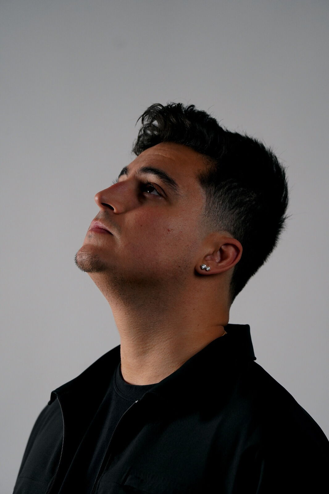 OTEO (Alec Pontes) performing behind the decks in Orlando